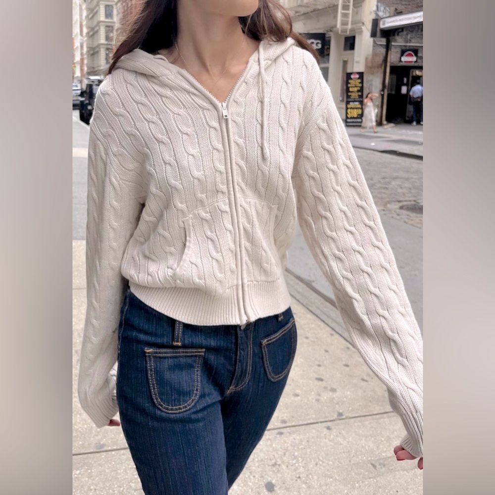 Brandy Melville Ayla Cable Knit Zip-Up Sweater OS